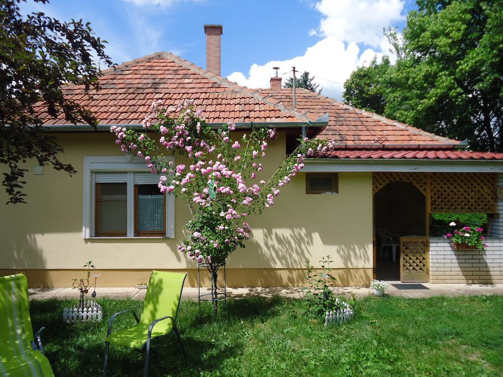 Vida-Lak Villa Berekfürdő Kamer foto